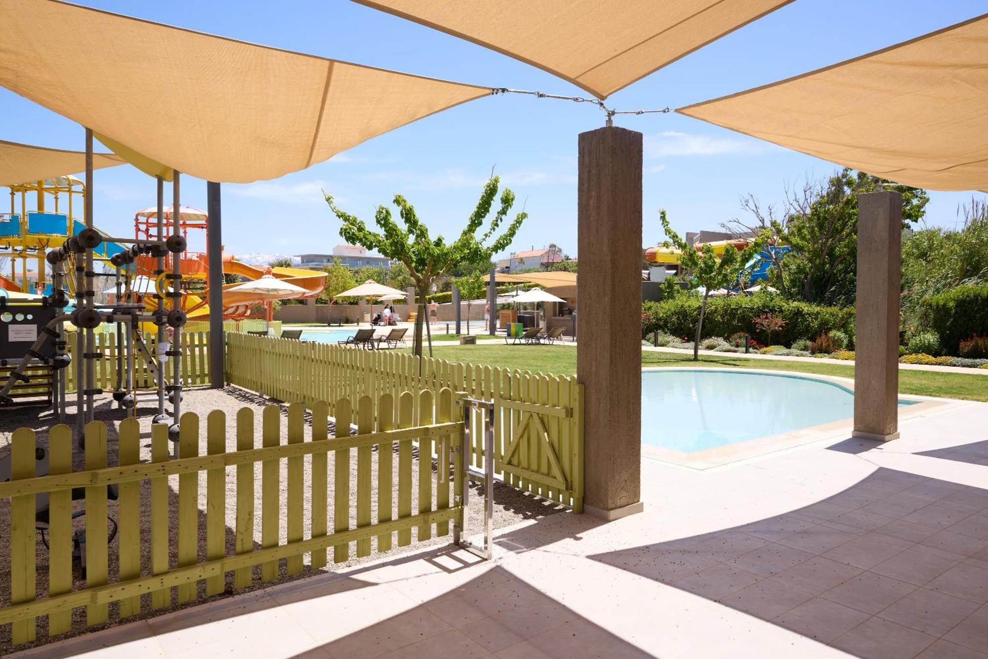 Euphoria Resort Kolymbari Esterno foto
